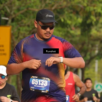 Runner Photo 5637474