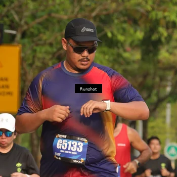 Runner Photo 5637476