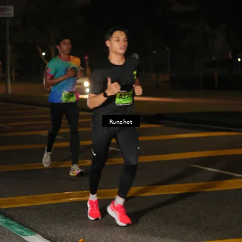 Runner Photo 5637569