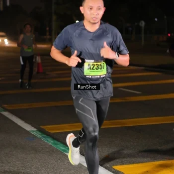 Runner Photo 5637597