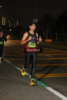 Runner Photo 5637624