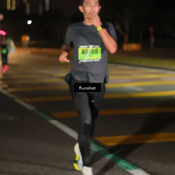 Runner Photo 5637640
