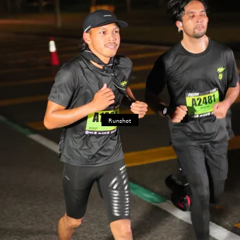 Runner Photo 5637684