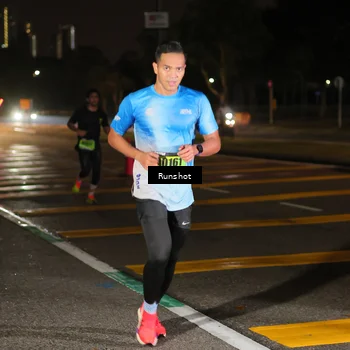 Runner Photo 5637770