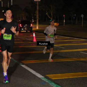 Runner Photo 5637796