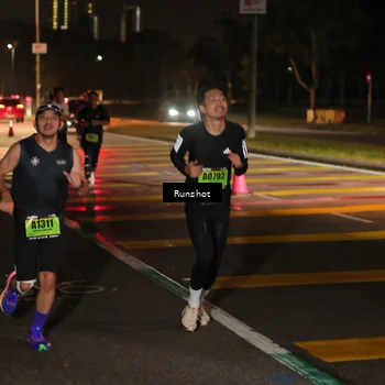 Runner Photo 5637835