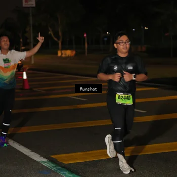 Runner Photo 5637841