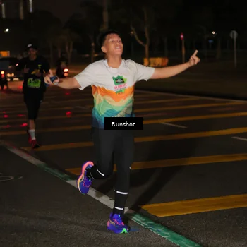 Runner Photo 5637848