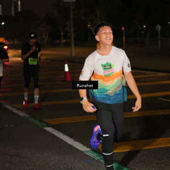 Runner Photo 5637853