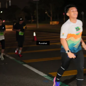 Runner Photo 5637856