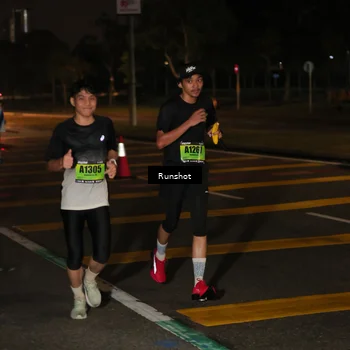 Runner Photo 5637867