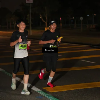 Runner Photo 5637870