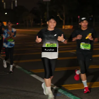 Runner Photo 5637876