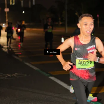 Runner Photo 5637905