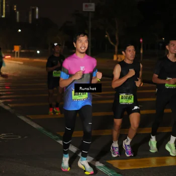 Runner Photo 5637929