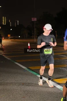 Runner Photo 5637972