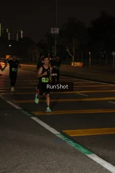Runner Photo 5637980