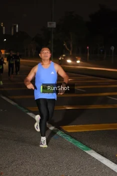 Runner Photo 5637982