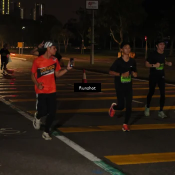 Runner Photo 5637995