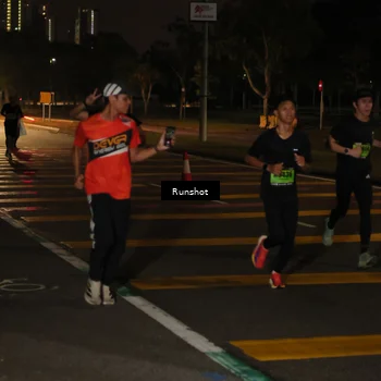 Runner Photo 5637996