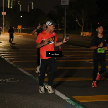 Runner Photo 5637997
