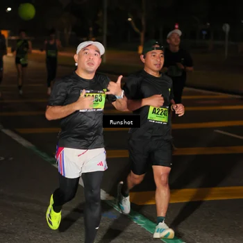Runner Photo 5638019