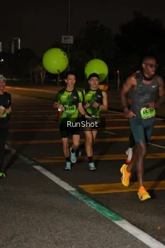 Runner Photo 5638046