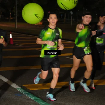 Runner Photo 5638054