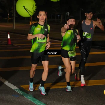 Runner Photo 5638060