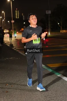 Runner Photo 5638179