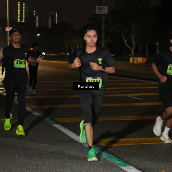 Runner Photo 5638244