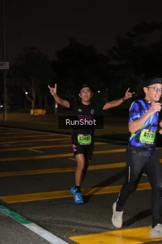 Runner Photo 5638500