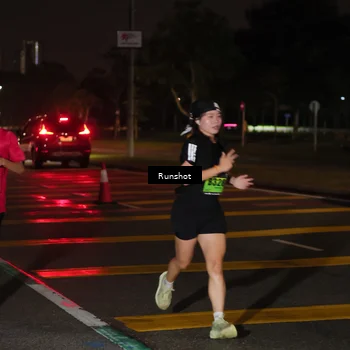 Runner Photo 5638727