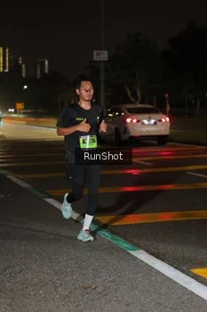 Runner Photo 5638943