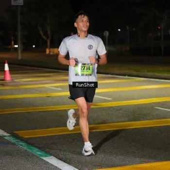 Runner Photo 5639016