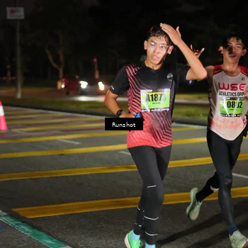 Runner Photo 5639171