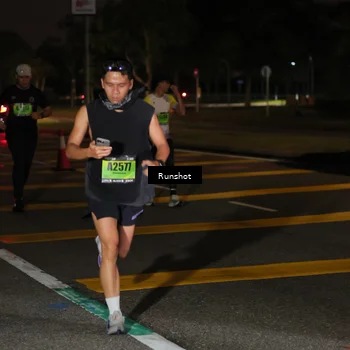 Runner Photo 5639192