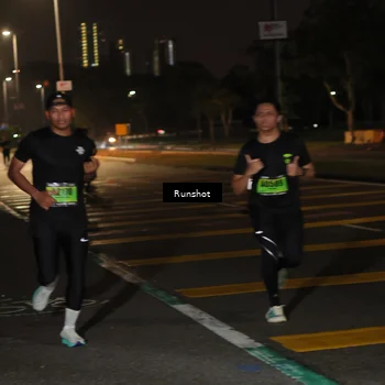 Runner Photo 5639300