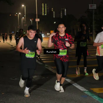 Runner Photo 5639345