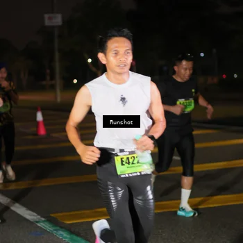 Runner Photo 5639400