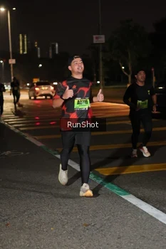Runner Photo 5639428