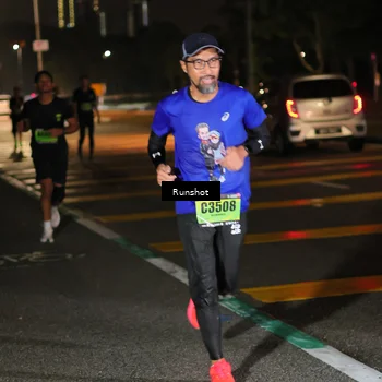 Runner Photo 5639445
