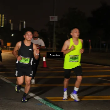 Runner Photo 5639835