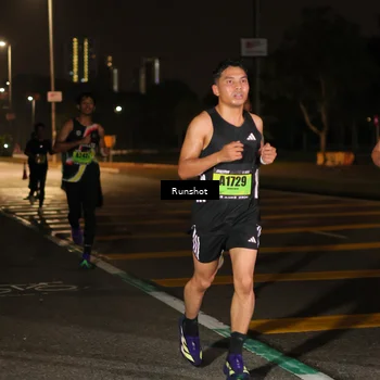 Runner Photo 5639879
