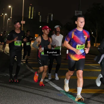 Runner Photo 5640110