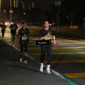 Runner Photo 5640195