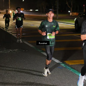 Runner Photo 5640205