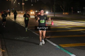 Runner Photo 5640216