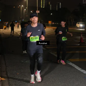 Runner Photo 5640314