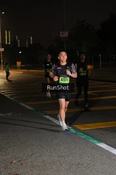 Runner Photo 5640384